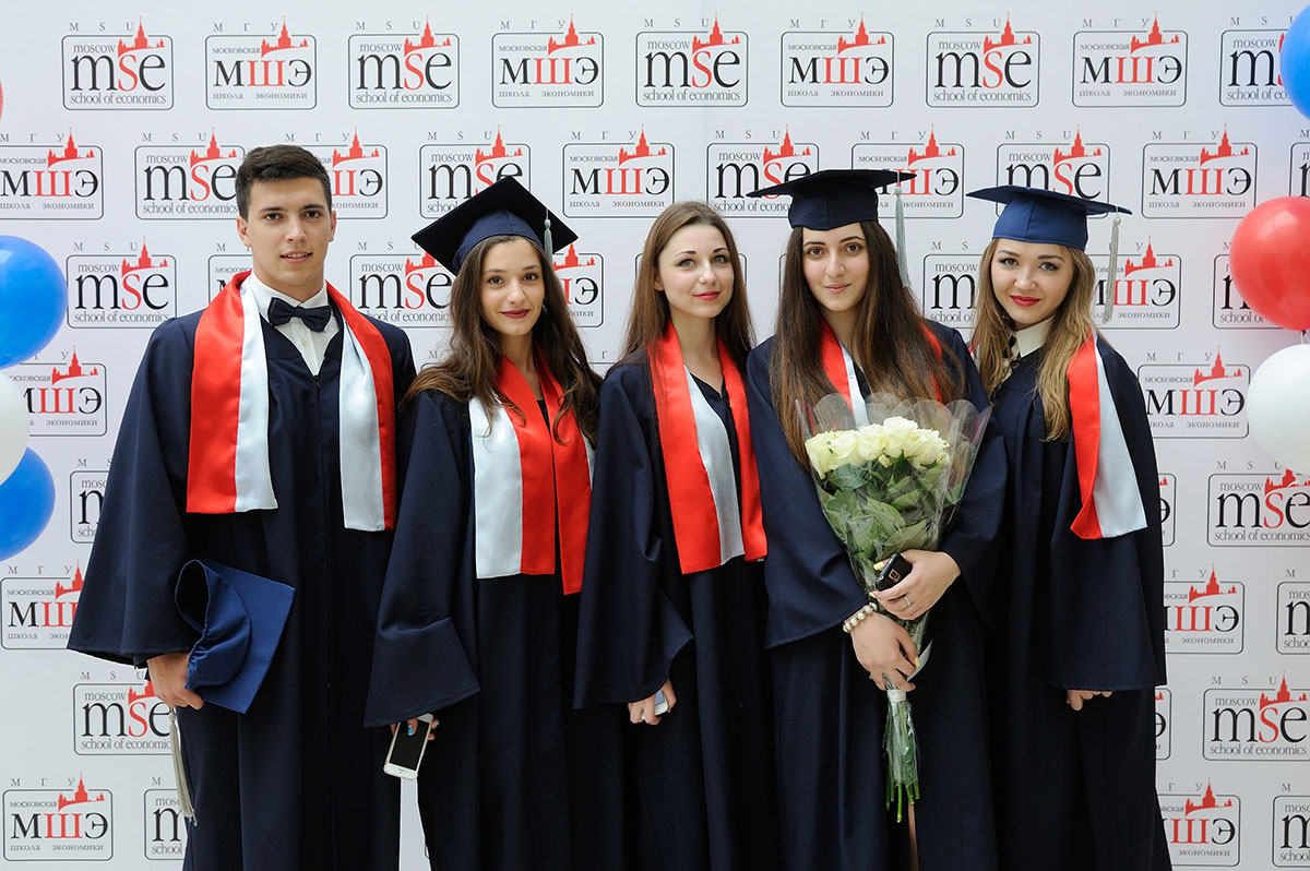 Language schools moscow. Московская школа экономики МГУ Факультет. Школа MSC. Школа MSC Британская. MSC Moscow School.